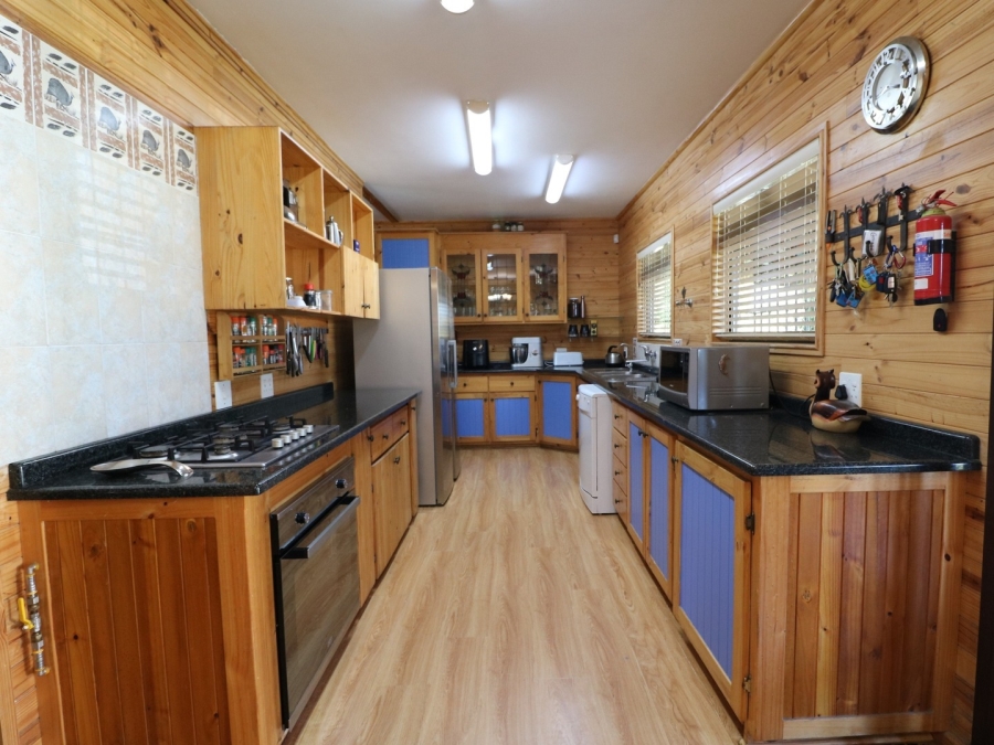 3 Bedroom Property for Sale in Rheenendal Western Cape
